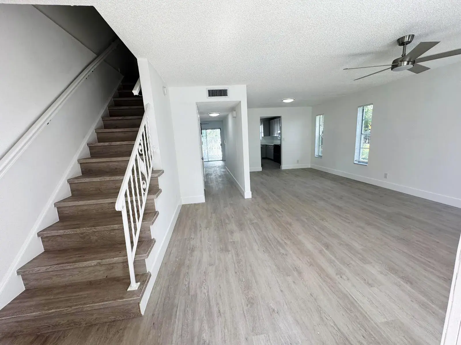 3920 Woodside Drive # 14, Coral Springs FL 33065