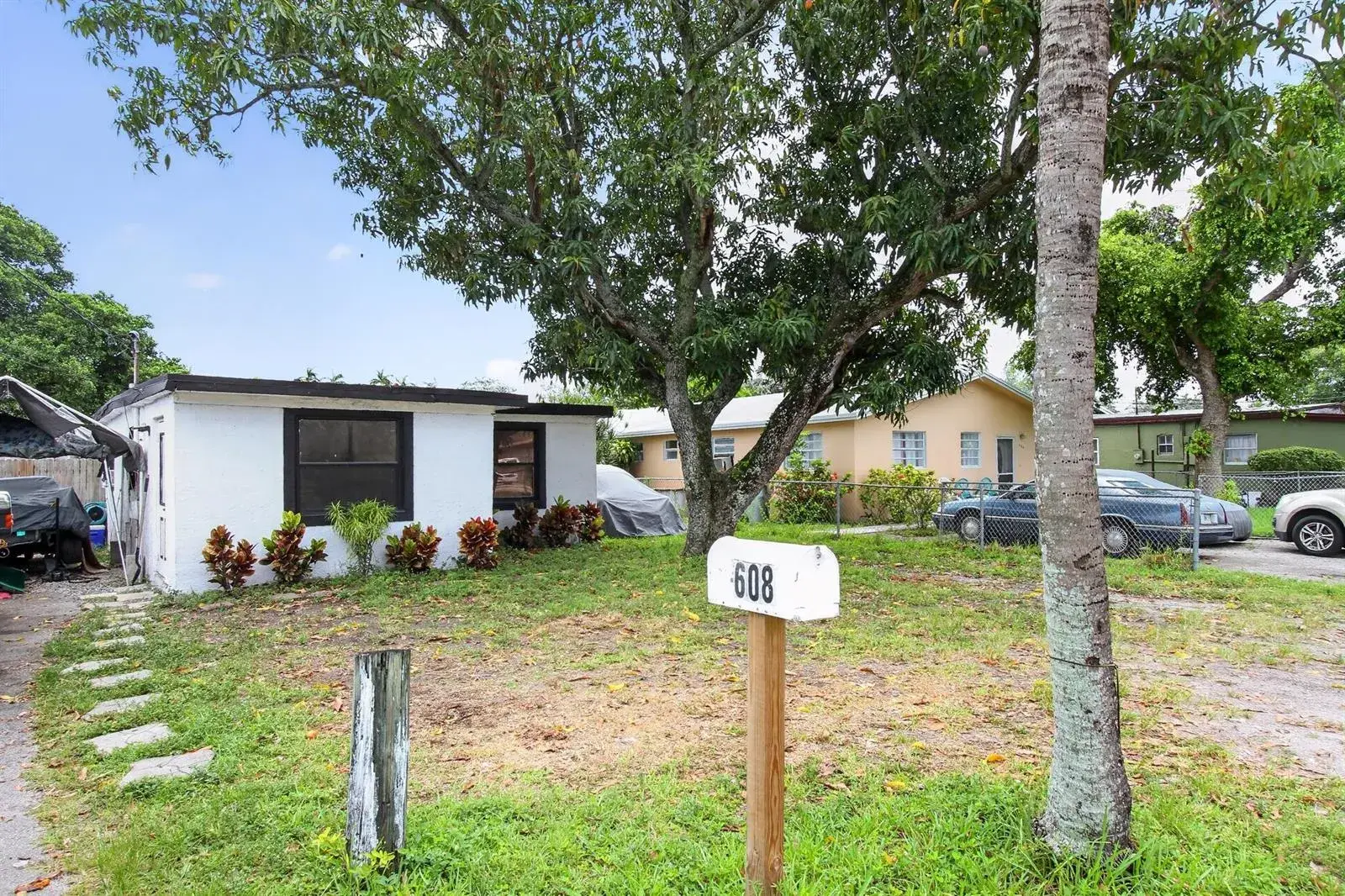 3 bedroom 1 bath for sale at 608 NW 15th Avenue, Pompano Beach FL 33069