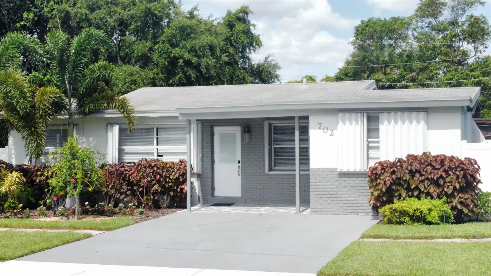 702 SW 1st Street, Delray Beach FL 33444