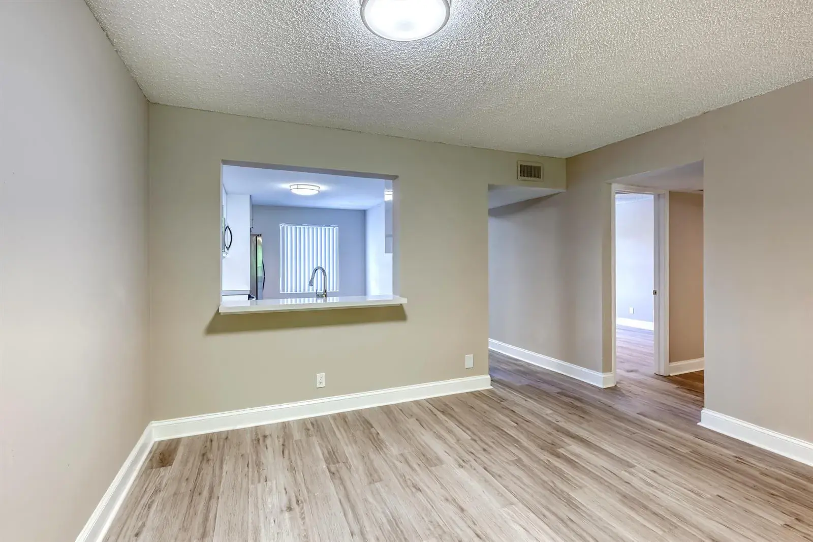 240 SE 10th Street, Delray Beach FL 33483