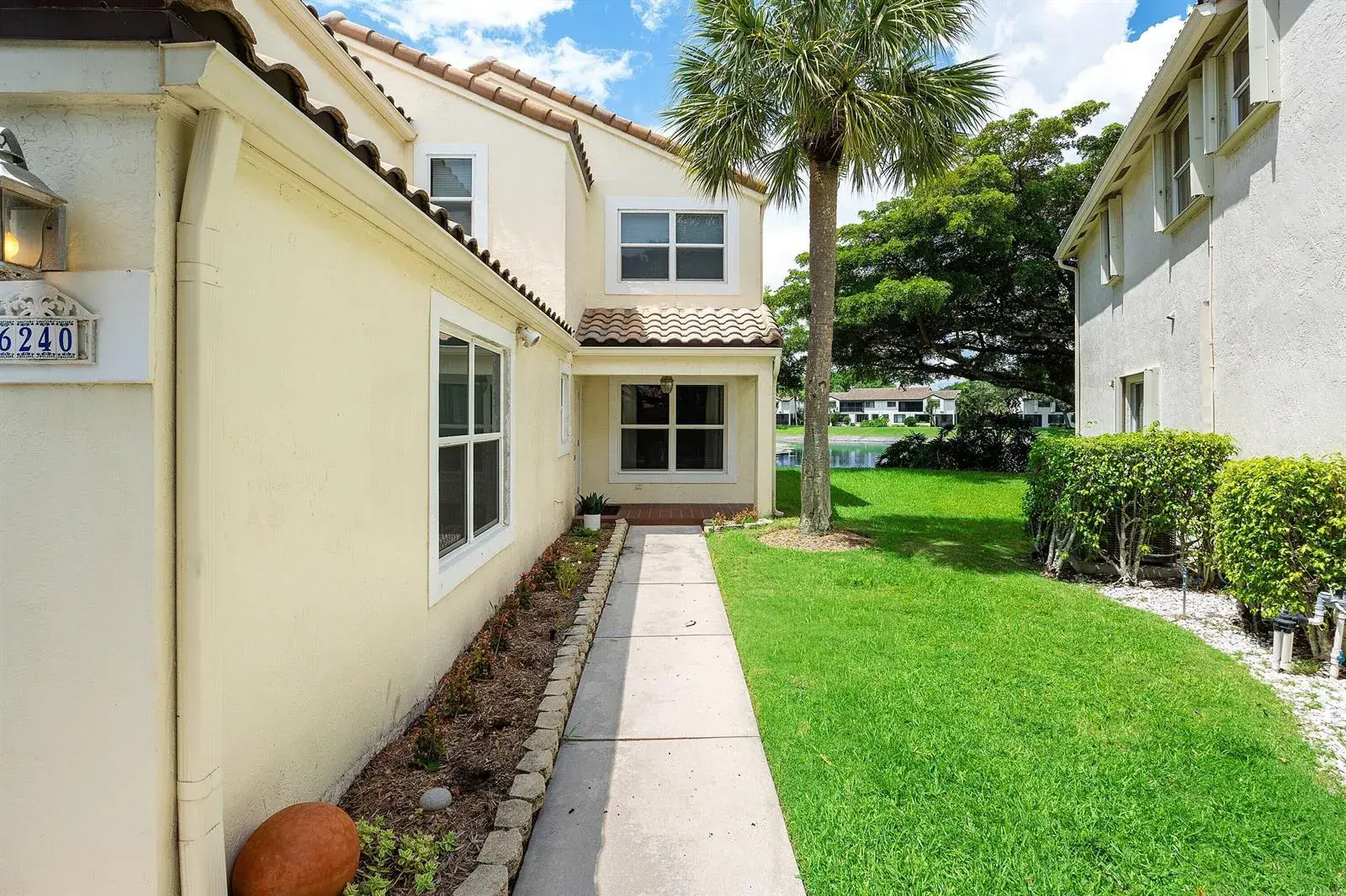 6240 NW 76th Court, Parkland FL 33067