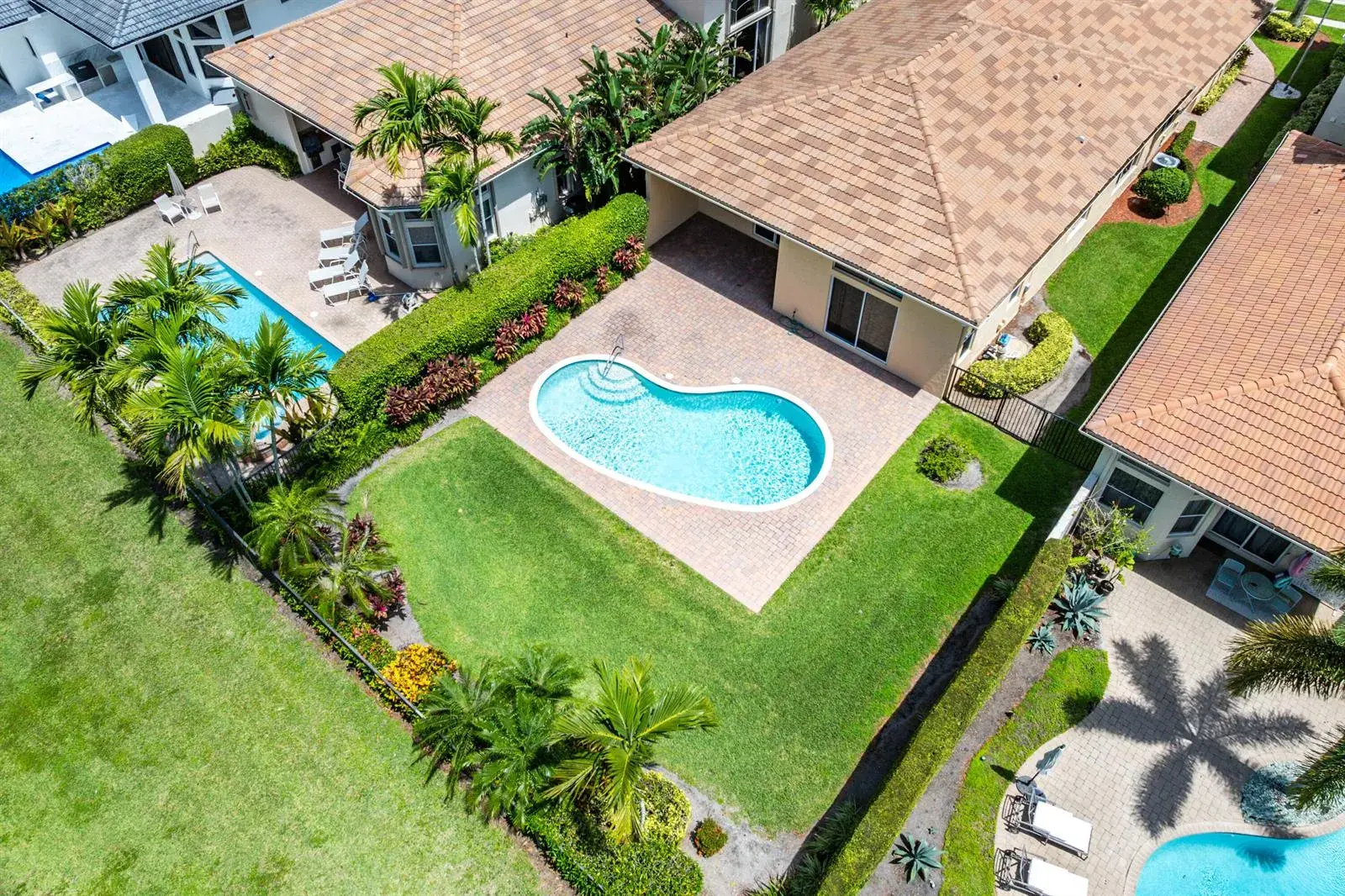 8102 Valhalla Drive, Delray Beach FL 33446