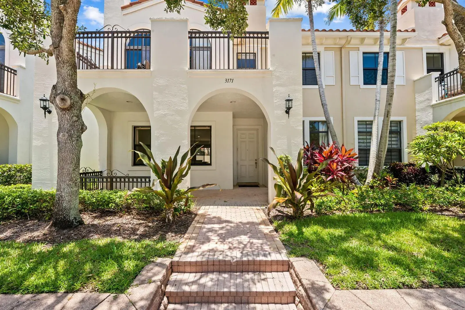3 bedroom 2 bath for sale at 3171 NW 125th Avenue, Sunrise FL 33323
