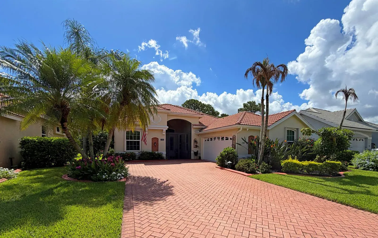 728 SW Lake Charles Circle, Port St. Lucie FL 34986