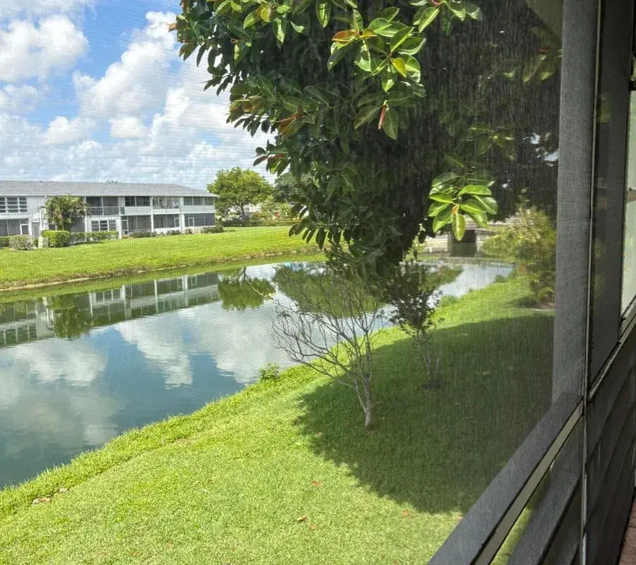 25 Kent B, West Palm Beach FL 33417