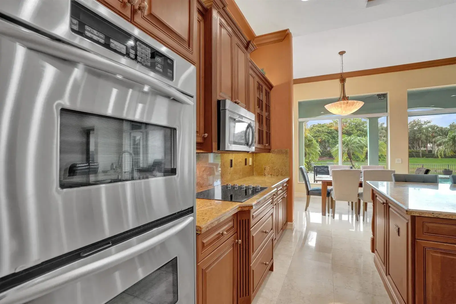 12370 NW 80th Place, Parkland FL 33076