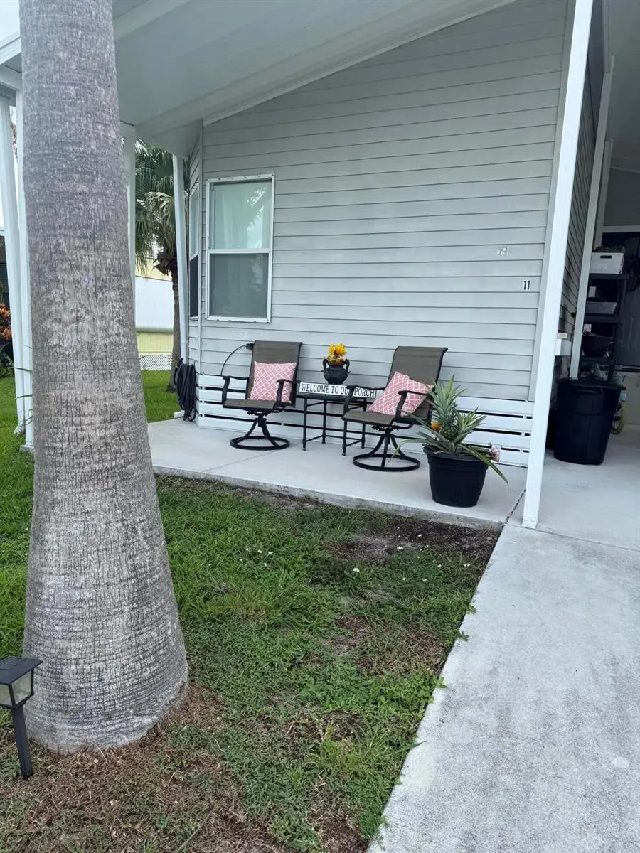 11 Nuevo Leon Road, Port St. Lucie FL 34952