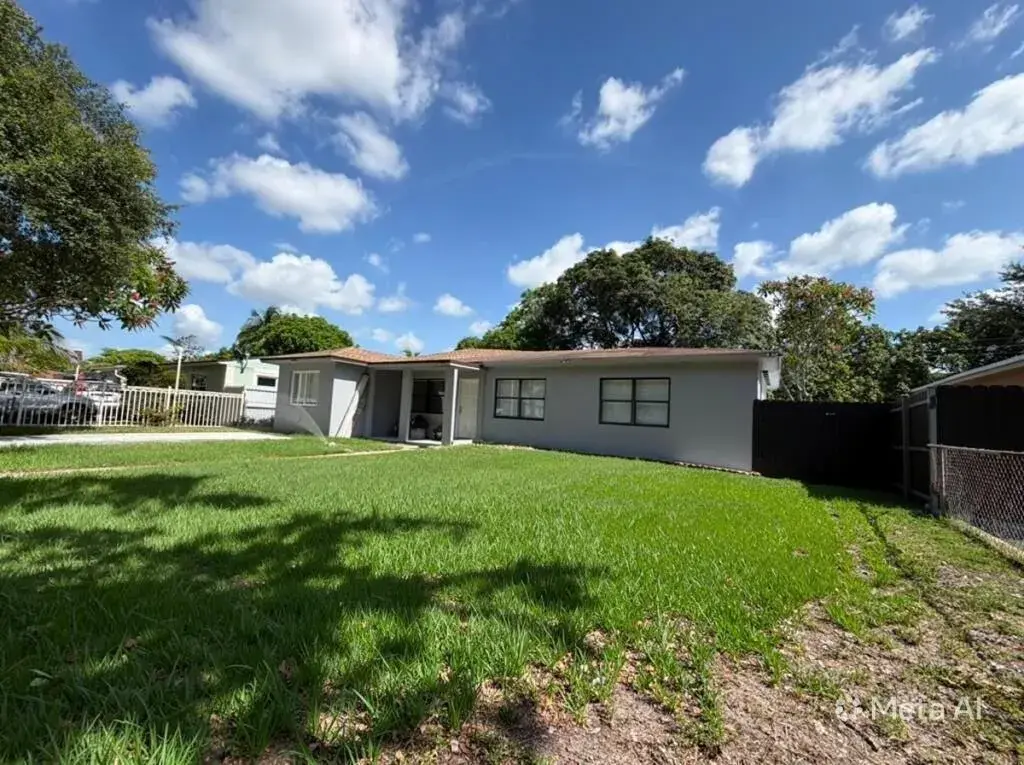 1135 NW 127th Street, North Miami FL 33168