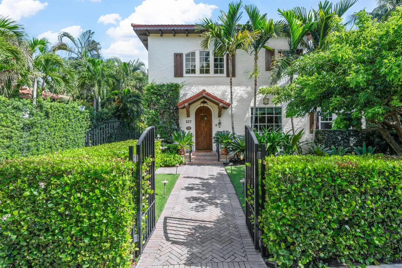 227 Marlborough Road, West Palm Beach FL 33405