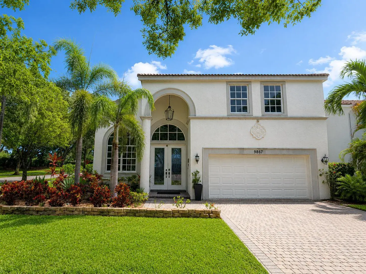 4 bedroom 3 bath Residential for sale at 9867 Woolworth Court, Wellington FL 33414