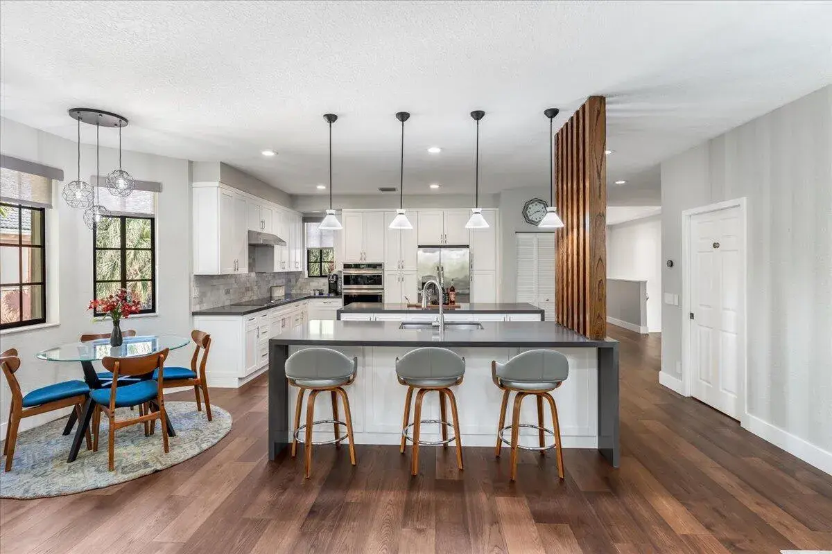 2802 Kinsington Circle # 4, Weston FL 33332