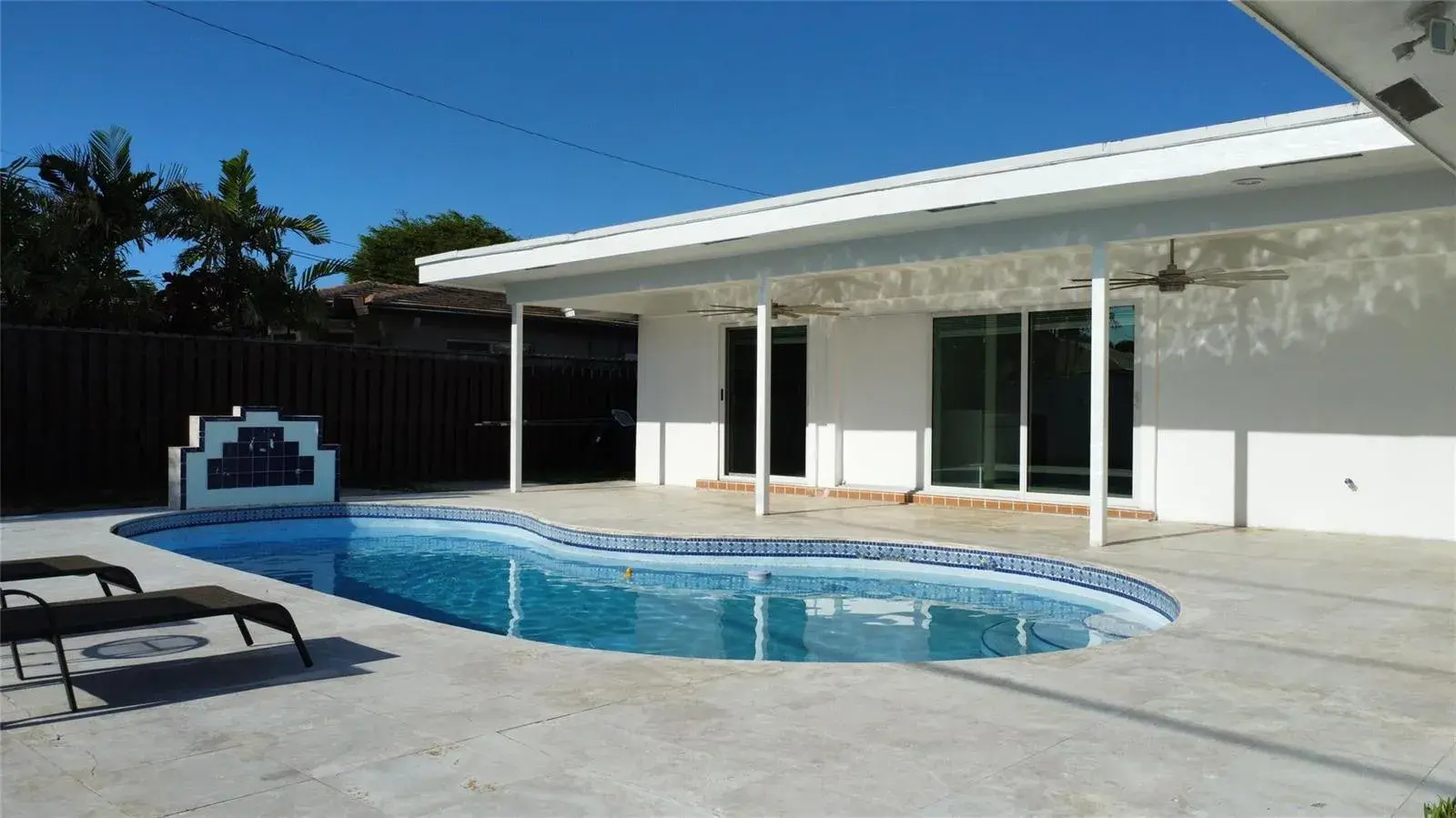4761 NE 28th Avenue, Fort Lauderdale FL 33308