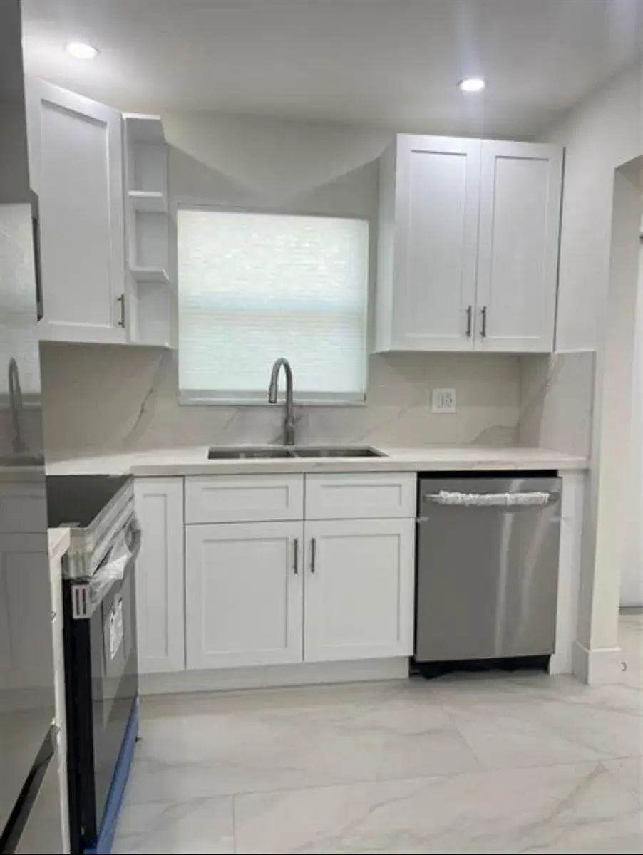 2801 N 34th Avenue # 16a, Hollywood FL 33021