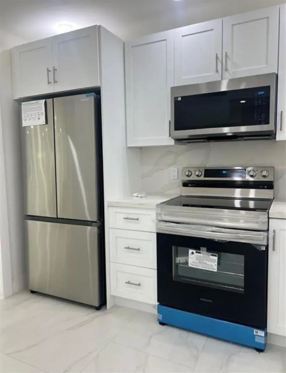 2801 N 34th Avenue # 16a, Hollywood FL 33021