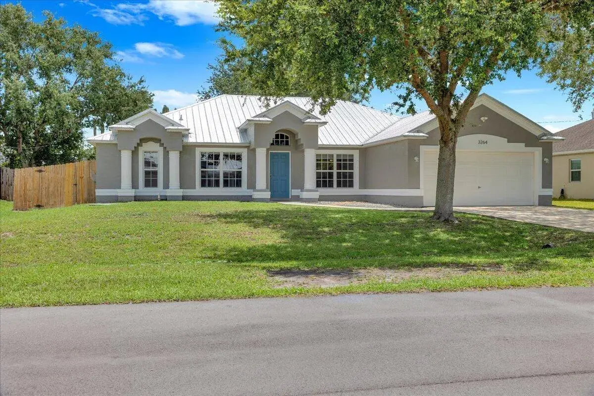 3264 SE Quay Street, Port St. Lucie FL 34984