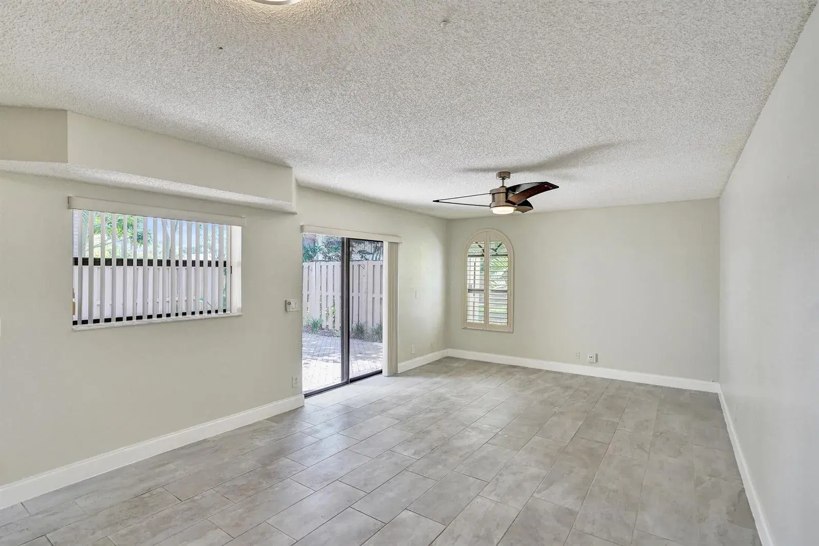 4260 Village Drive # D, Delray Beach FL 33445