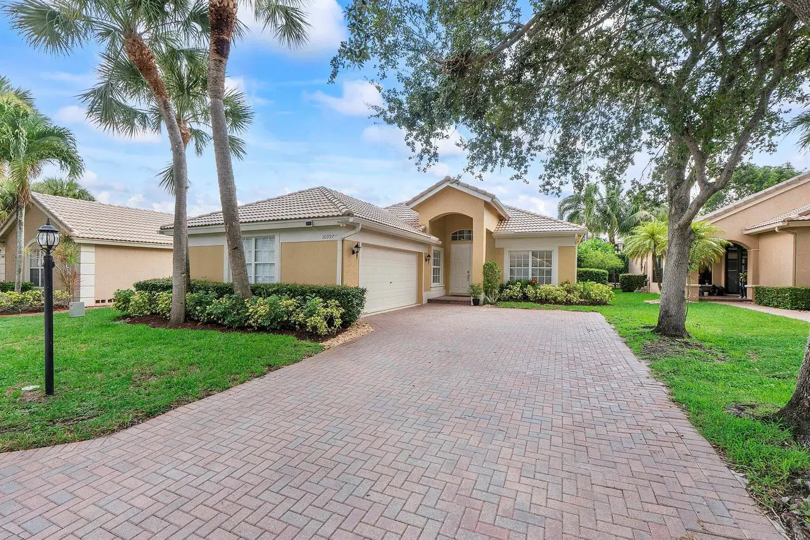10997 NW 61st Court, Parkland FL 33076