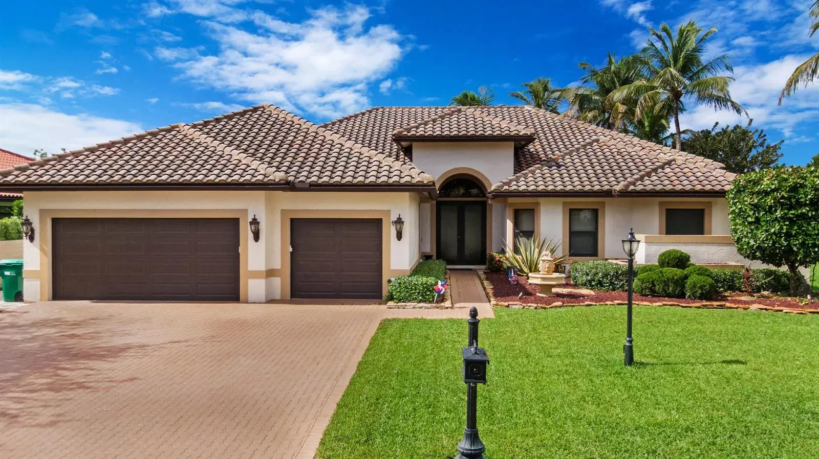 10120 NW 59th Court, Parkland FL 33076