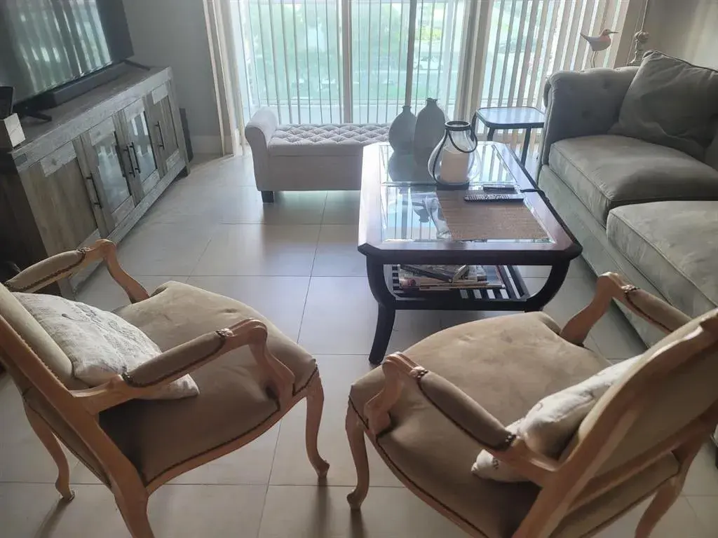 3000 S Ocean Drive # 302, Hollywood FL 33019