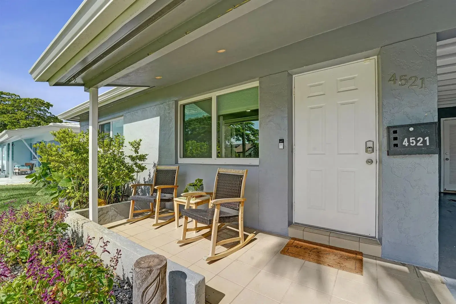 4521 NE 2nd Avenue, Oakland Park FL 33334