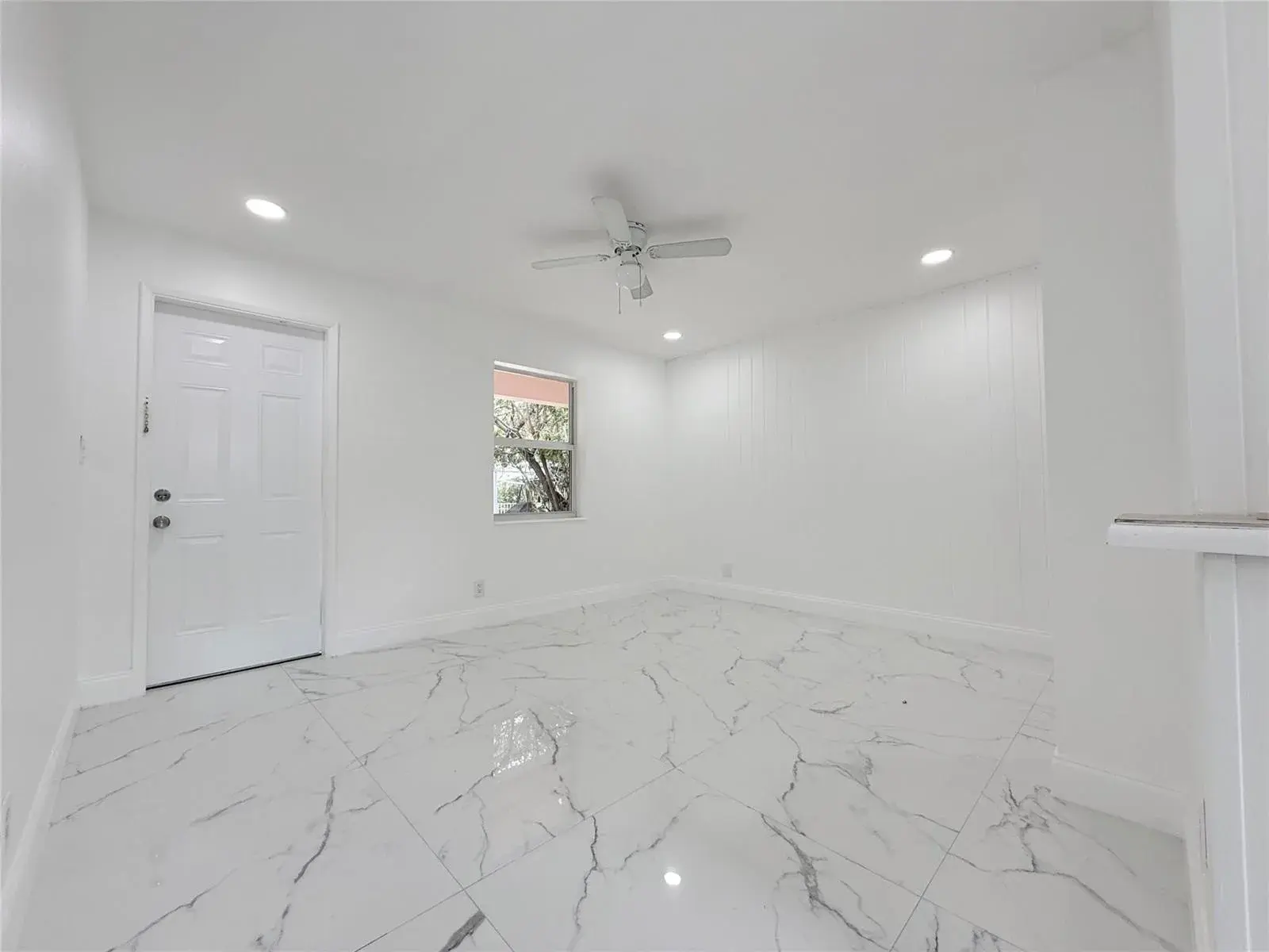 1850 Rodman Street, Hollywood FL 33020