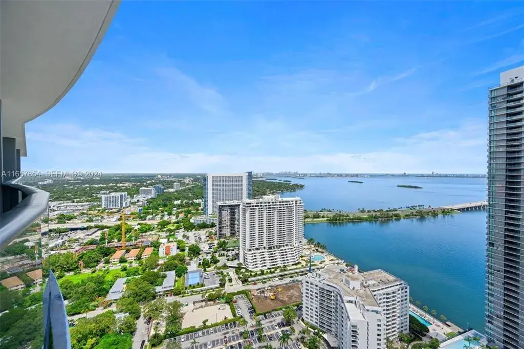 1 bedroom 1 bath Residential Lease for rent at 501 NE 31st Street # 3804, Miami FL 33137