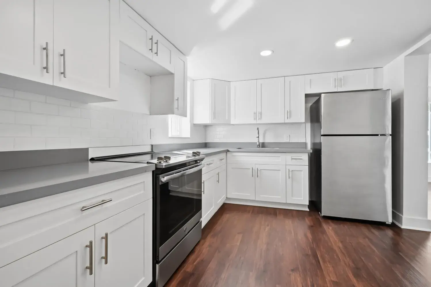 3913 NW 76th Terrace, Hollywood FL 33024