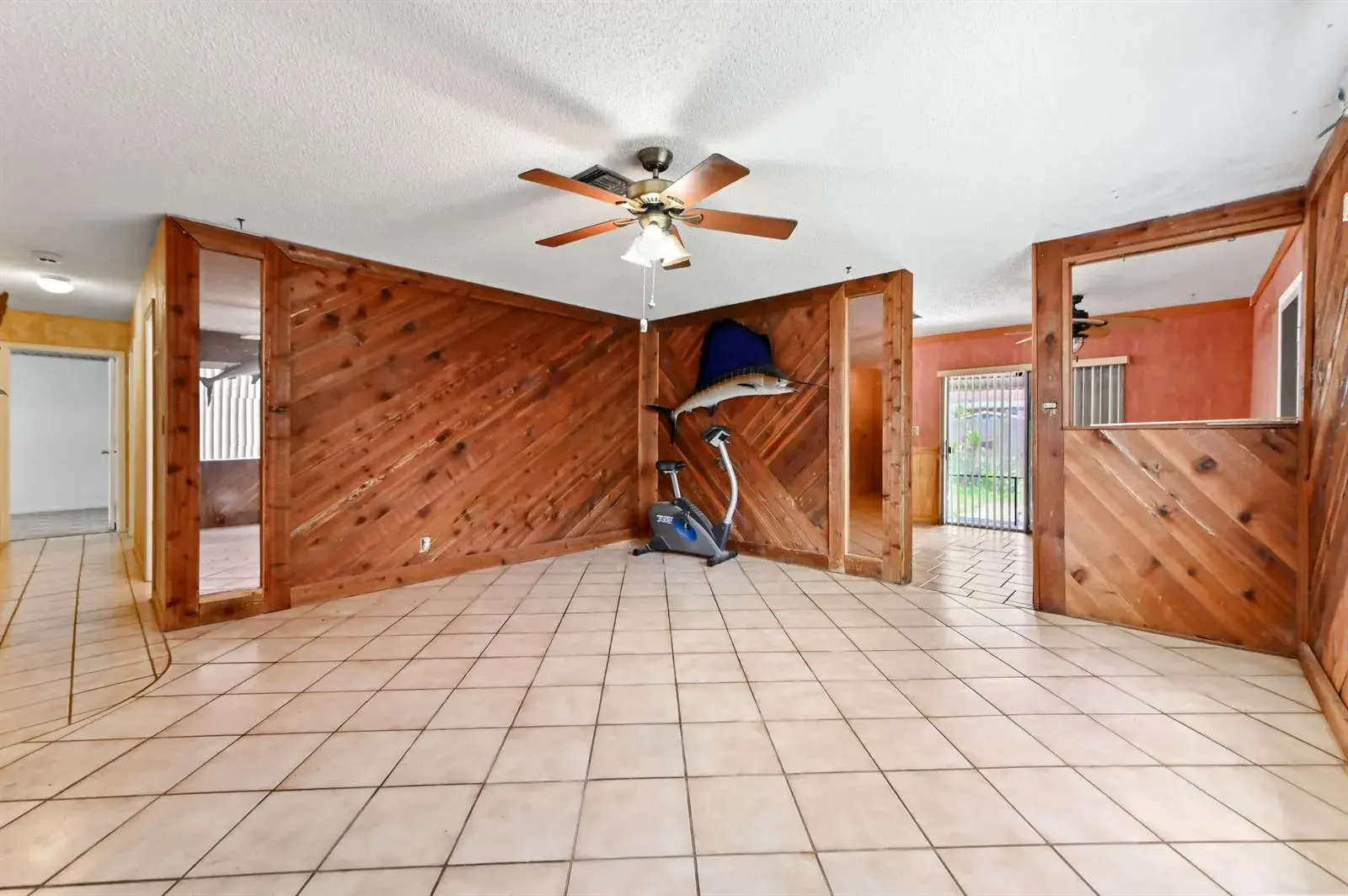 703 SW 76th Avenue, North Lauderdale FL 33068