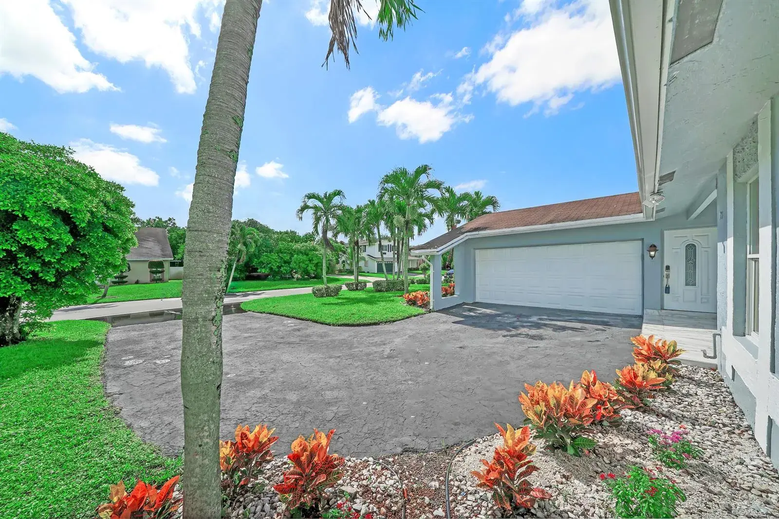 724 Avenue Chaumont, Delray Beach FL 33445