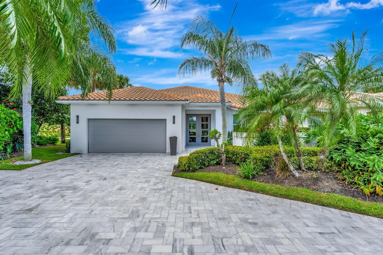 3 bedroom 3 bath for sale at 124 Golf Village Boulevard, Jupiter FL 33458