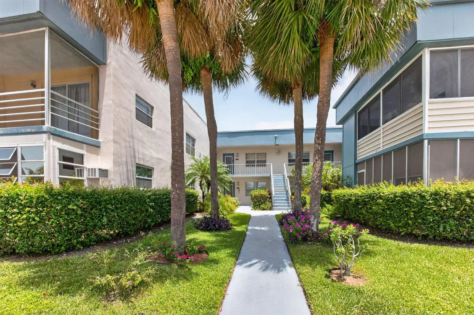2 bedroom 2 bath for sale at 809 Normandy Q # 809, Delray Beach FL 33484
