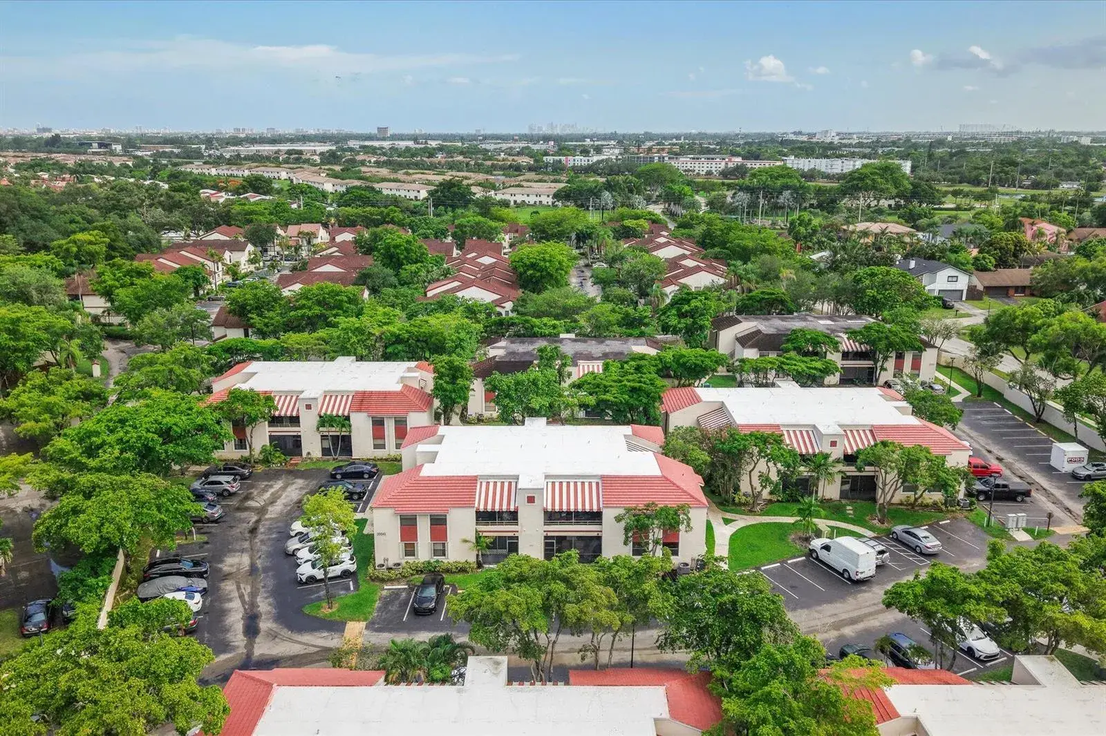 2 bedroom 2 bath Residential for sale at 20015 NE 3rd Court # 1, Miami FL 33179