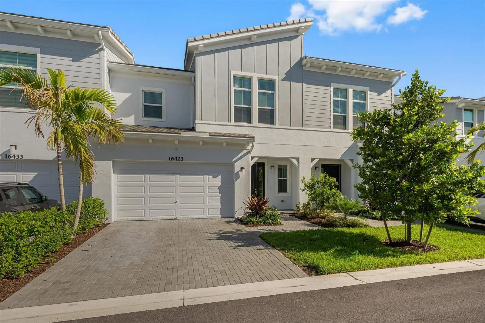 16423 Helix Court, Westlake FL 33470