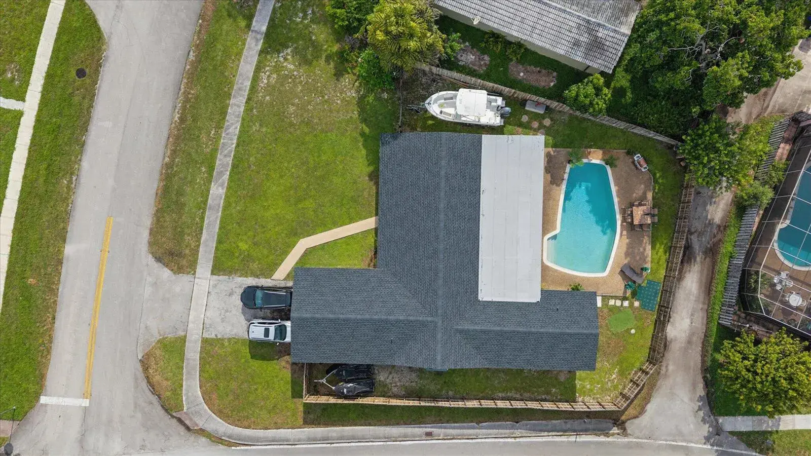 4601 W Hawthorne Circle, Hollywood FL 33021