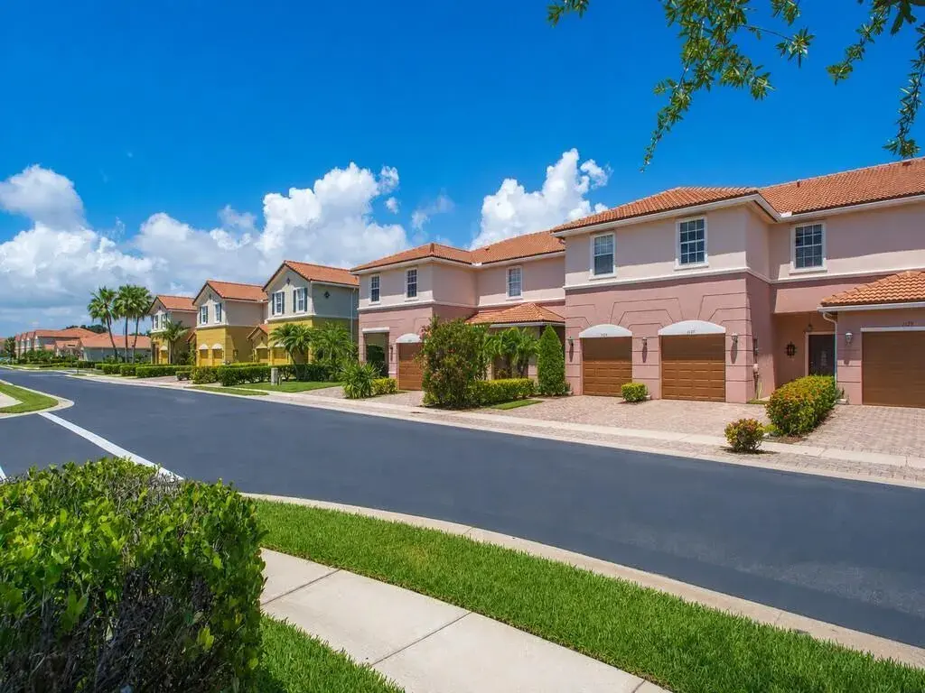 3 bedroom 2 bath Residential for sale at 1189 Normandie Way, Vero Beach FL 32960