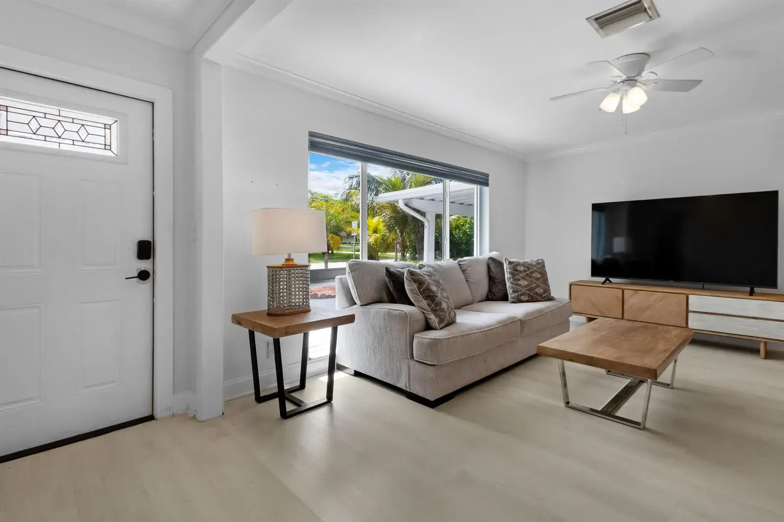 4 bedroom 2 bath Residential for sale at 5541 NE 19th Avenue, Fort Lauderdale FL 33308