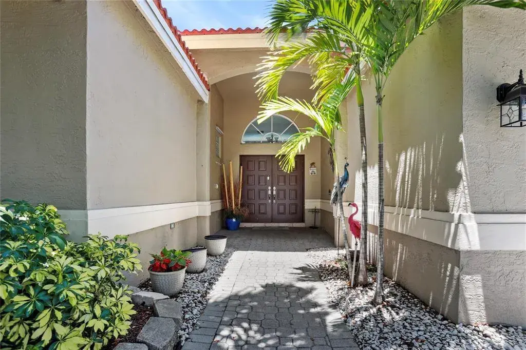 6421 NW 41st Street, Coral Springs FL 33067