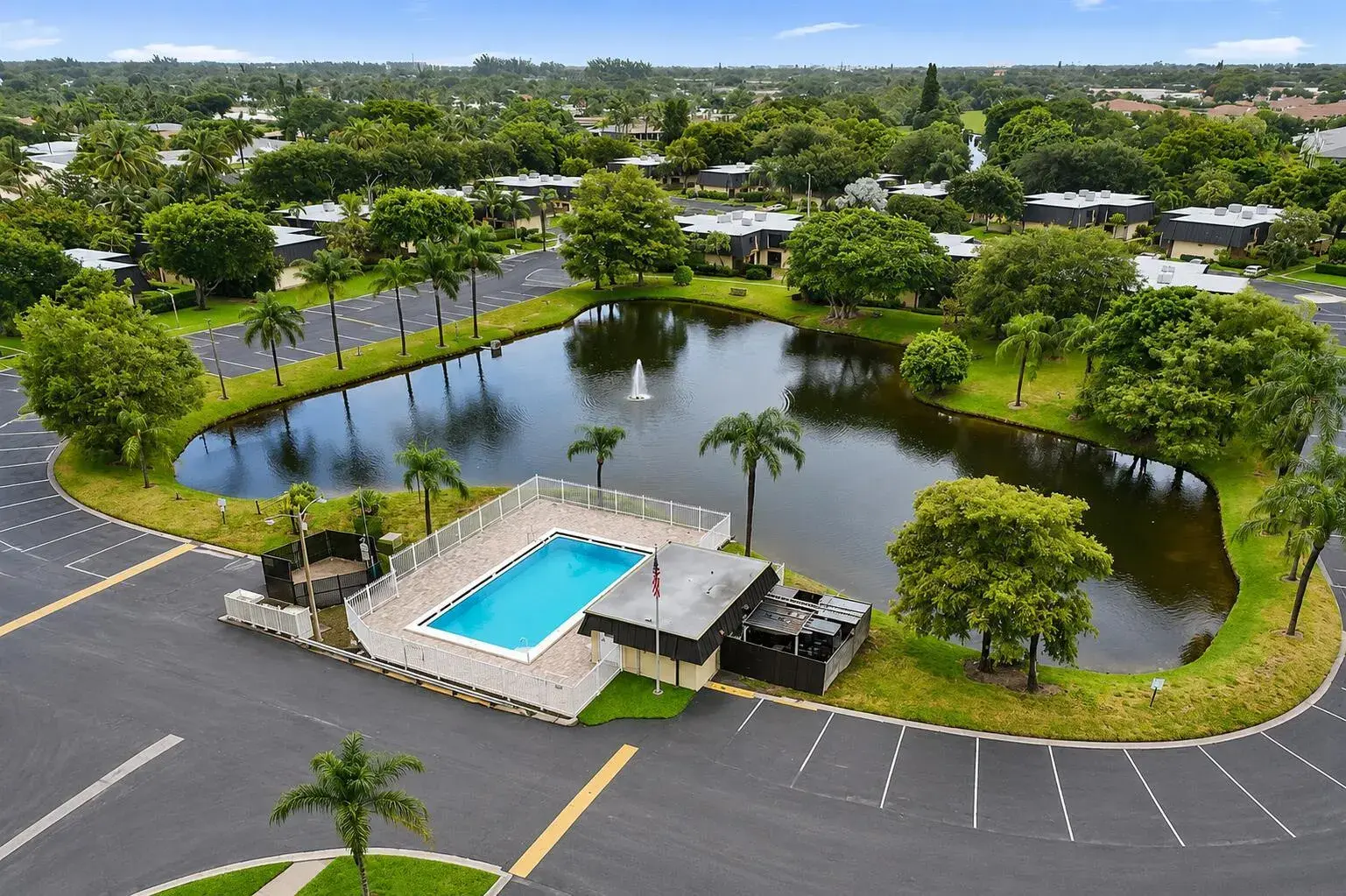2333 Waterside Drive, Lake Worth FL 33461
