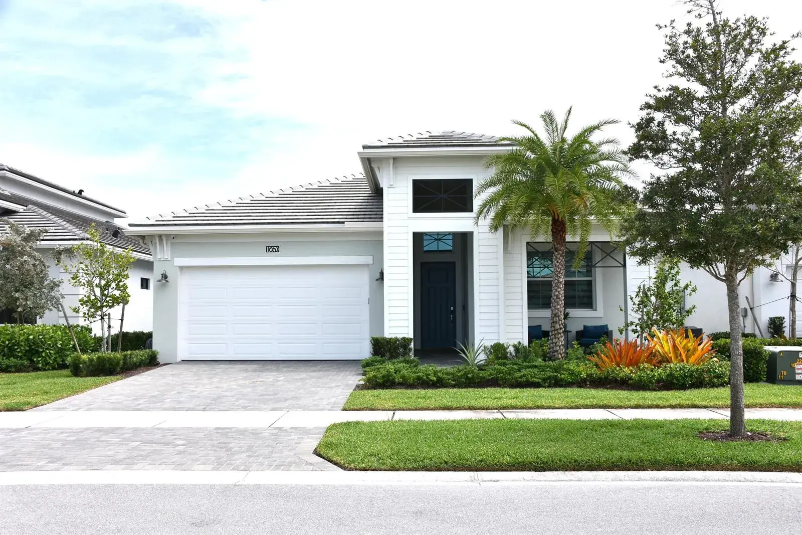 3 bedroom 3 bath Residential for sale at 15670 Merritt Drive, Westlake FL 33470