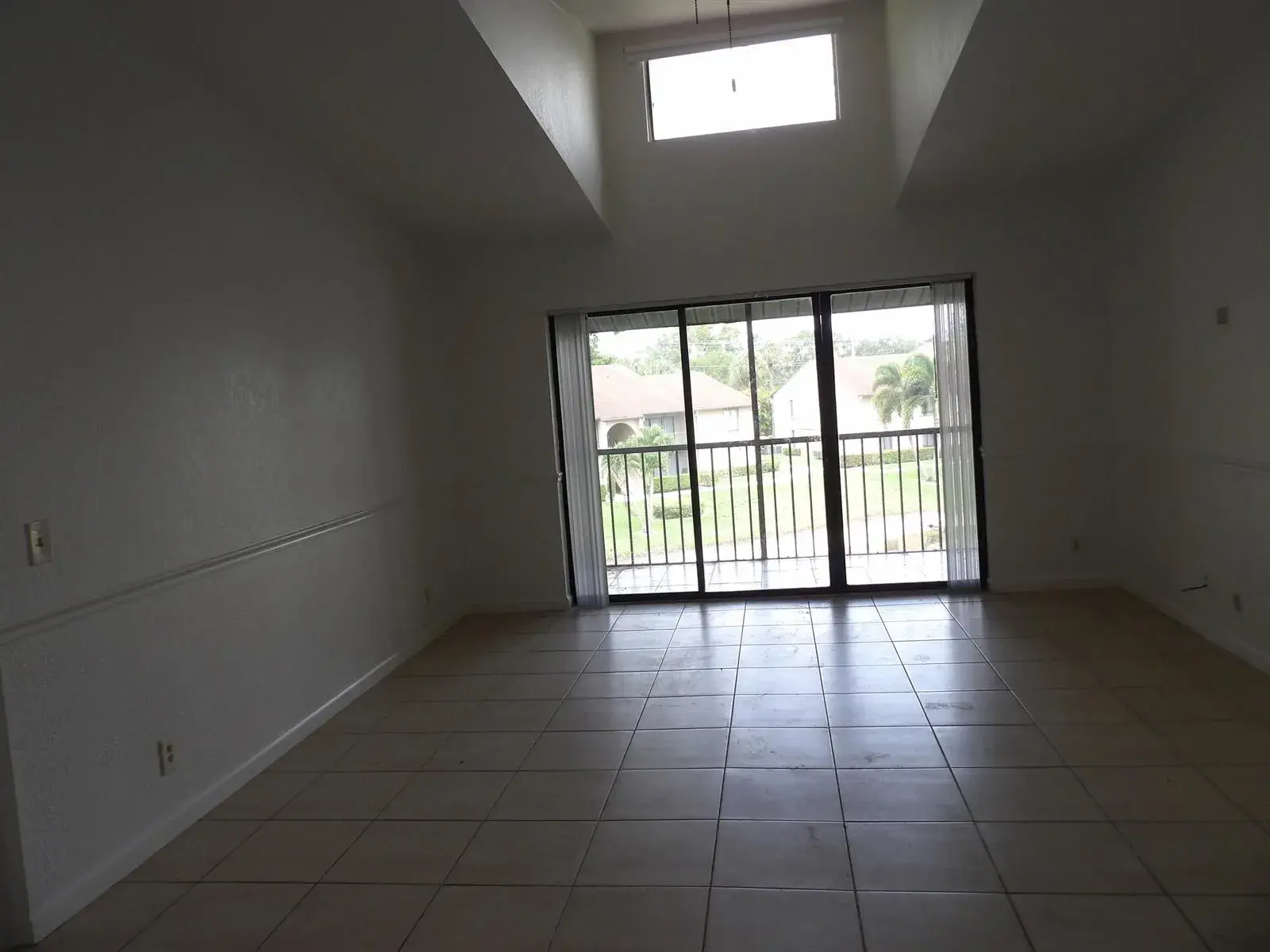 728 Sunny Pine Way # C3, FL 33415