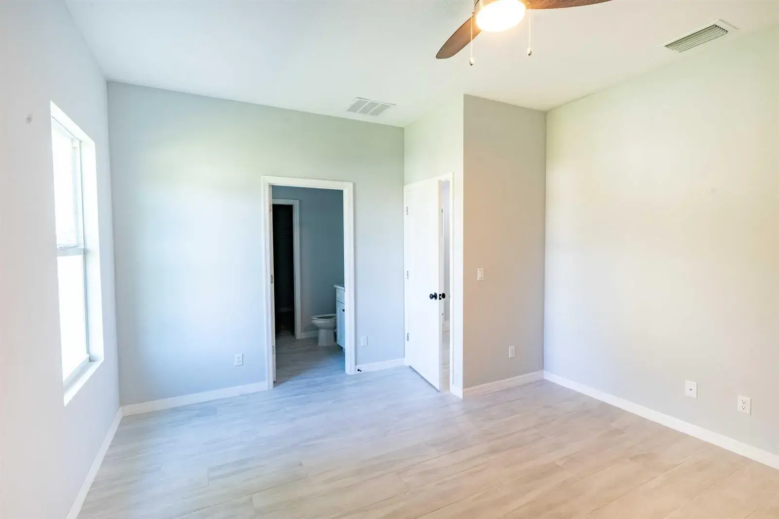 1125 11th Court SW, Vero Beach FL 32962