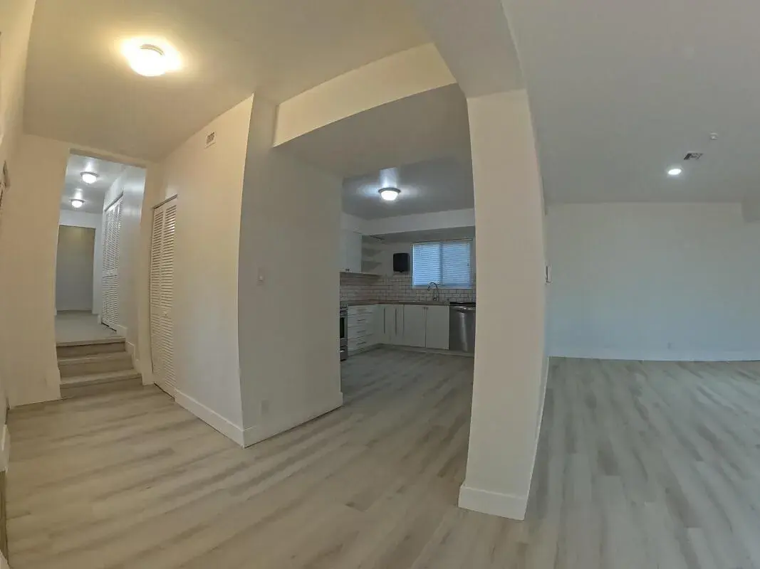 2300 Cleveland Street, Hollywood FL 33020