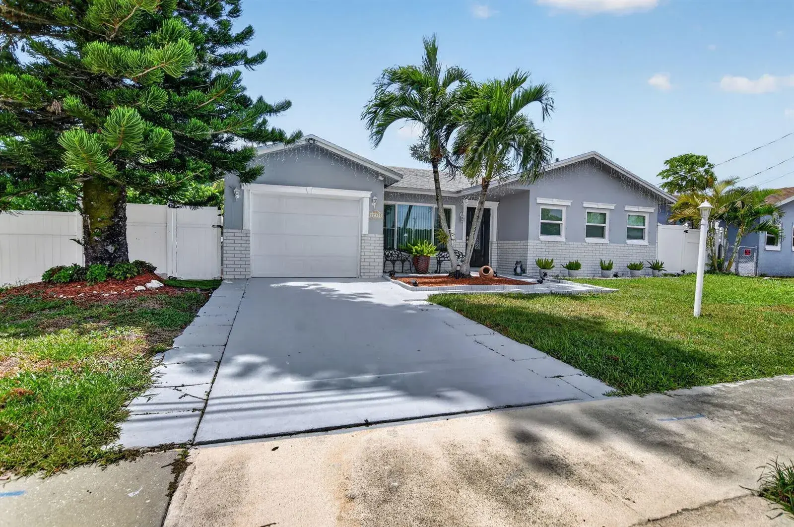 22305 SW 57th Avenue, Boca Raton FL 33428
