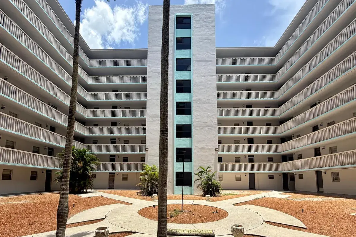 15600 NW 7th Avenue # 303, Miami FL 33169