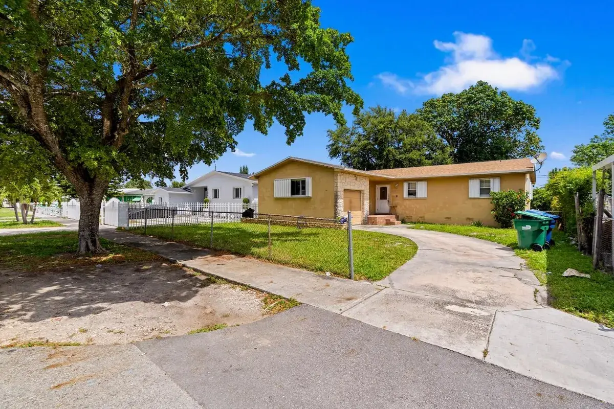 3031 NW 69TH Terrace, Miami FL 33147
