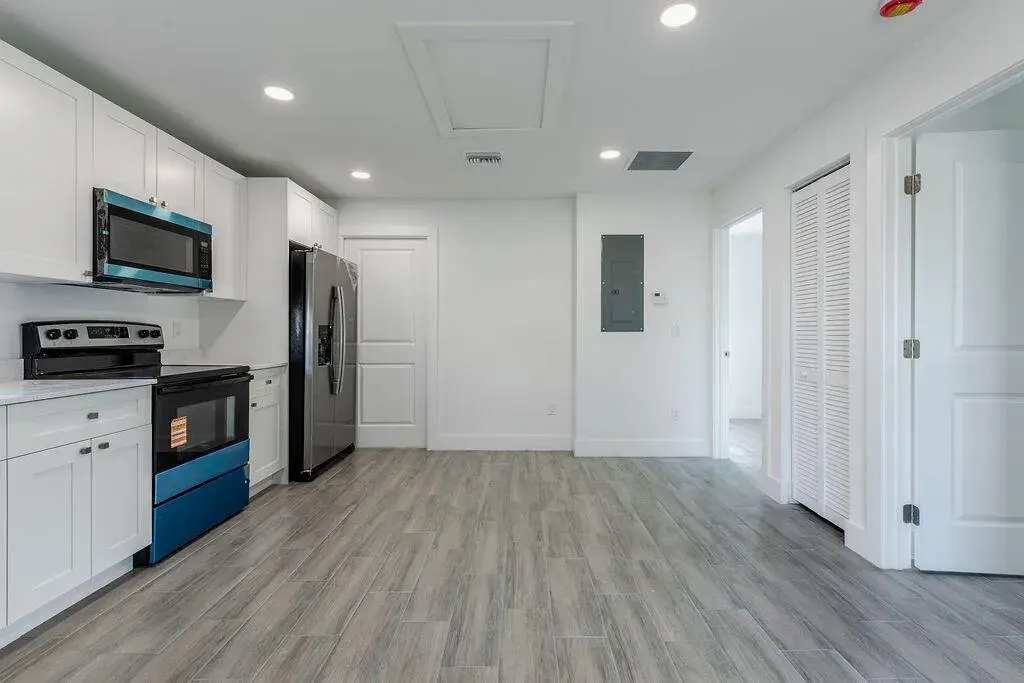 3018 SE Iris Street # 2, Stuart FL 34997 photo 3