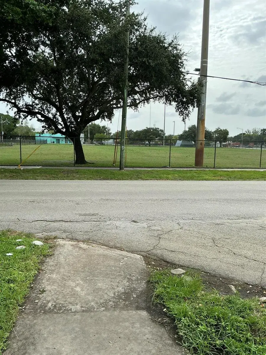 3 bedroom 2 bath Residential for sale at 5207 Fletcher Street, Hollywood FL 33021