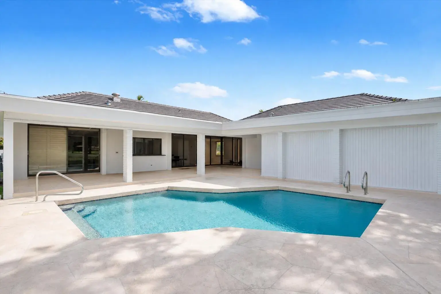 3500 N 45th Avenue, Hollywood FL 33021