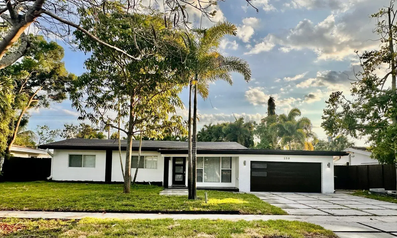 3 bedroom 2 bath Residential Lease for rent at 259 KANSAS Avenue, Fort Lauderdale FL 33312