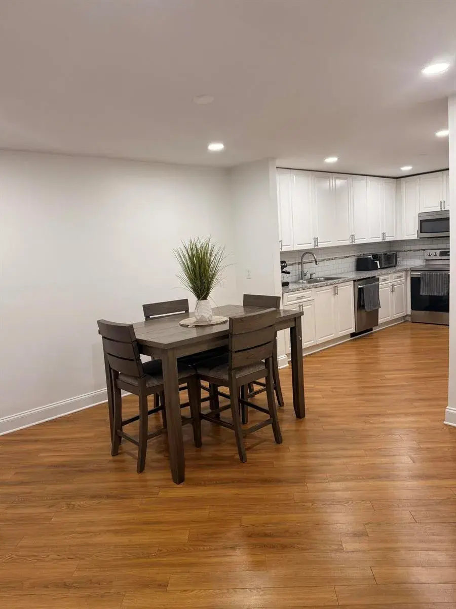 1701 BAYBERRY Drive # 1701, Hollywood FL 33024